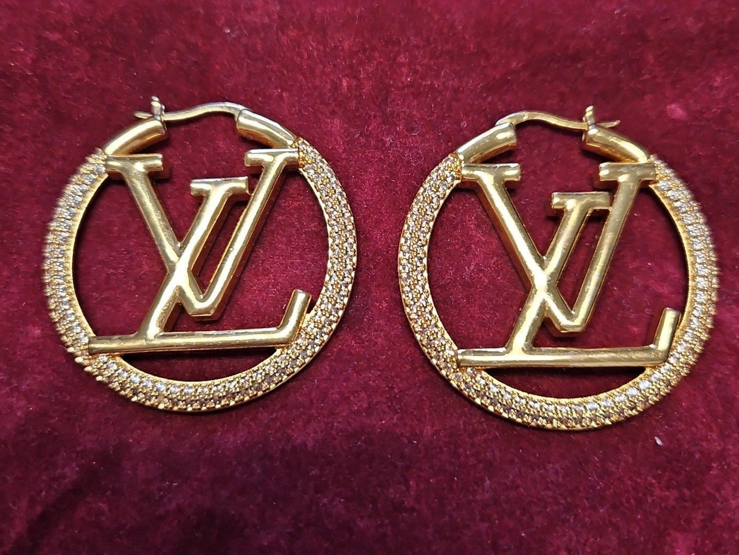 Womens earrings - Independent