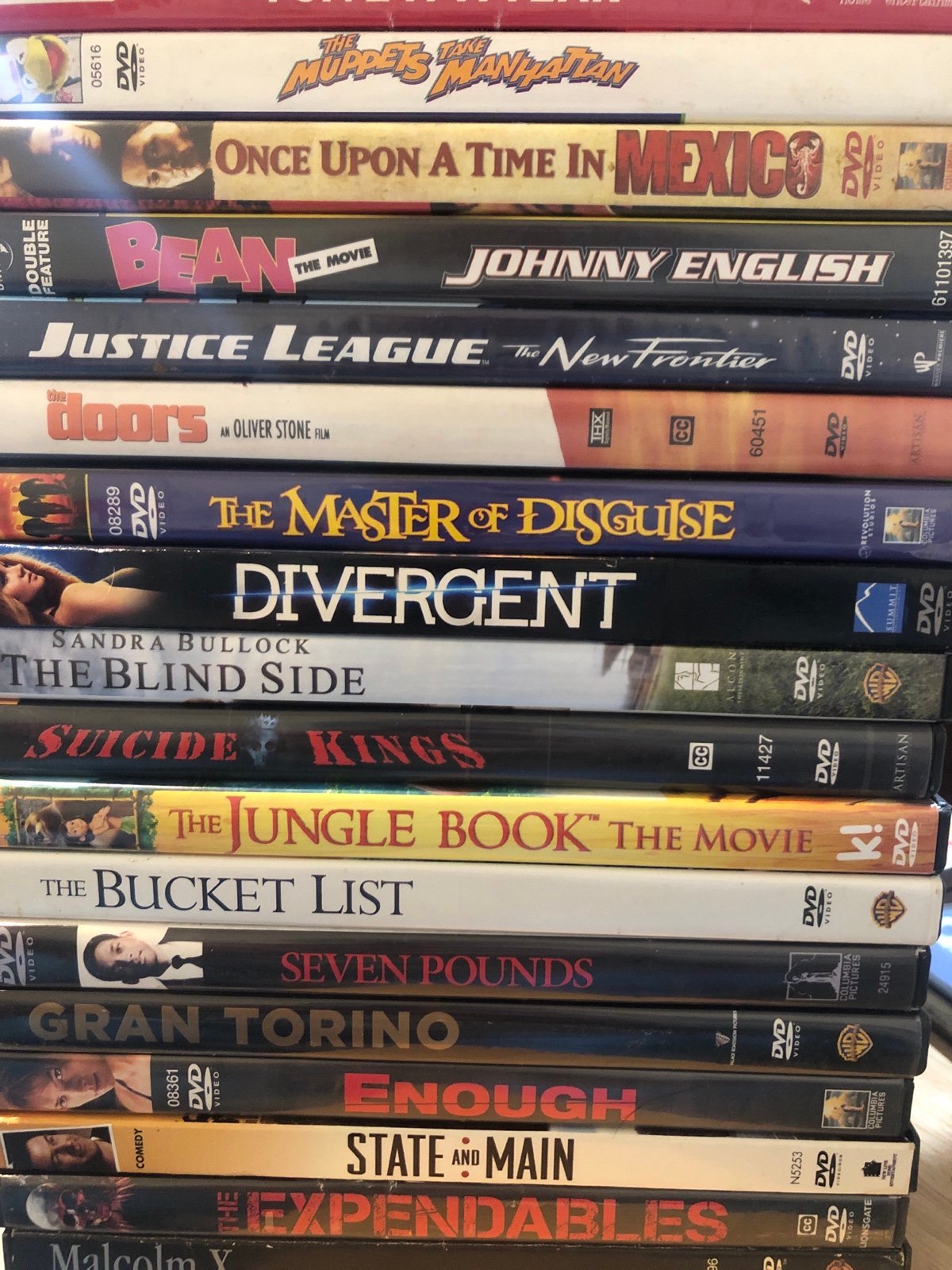 DVDs bulk, total of 123