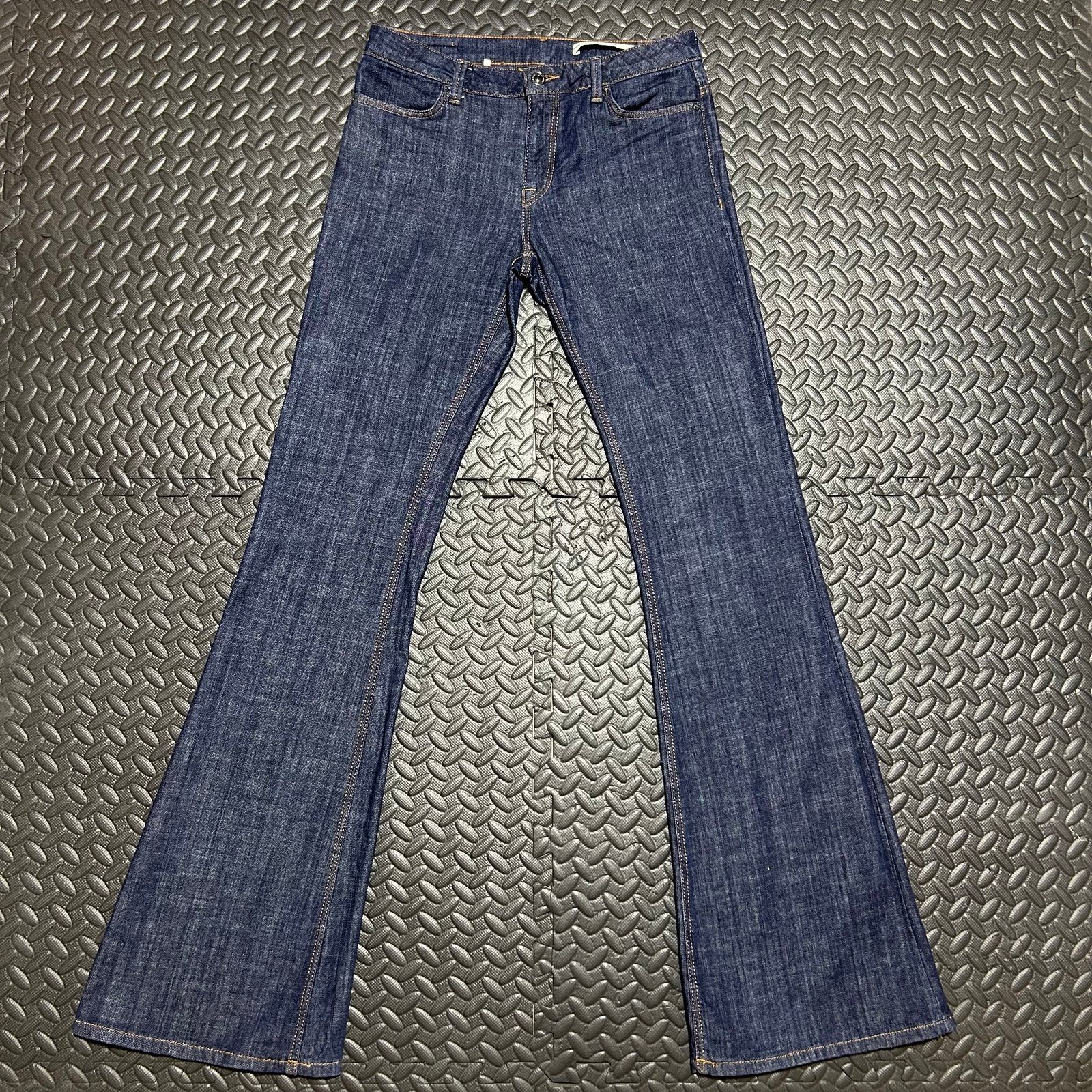 Zara Jeans Women's Size 6 Dark Wash Denim Slim Fit Wide Leg Zip Fly Medium Rise