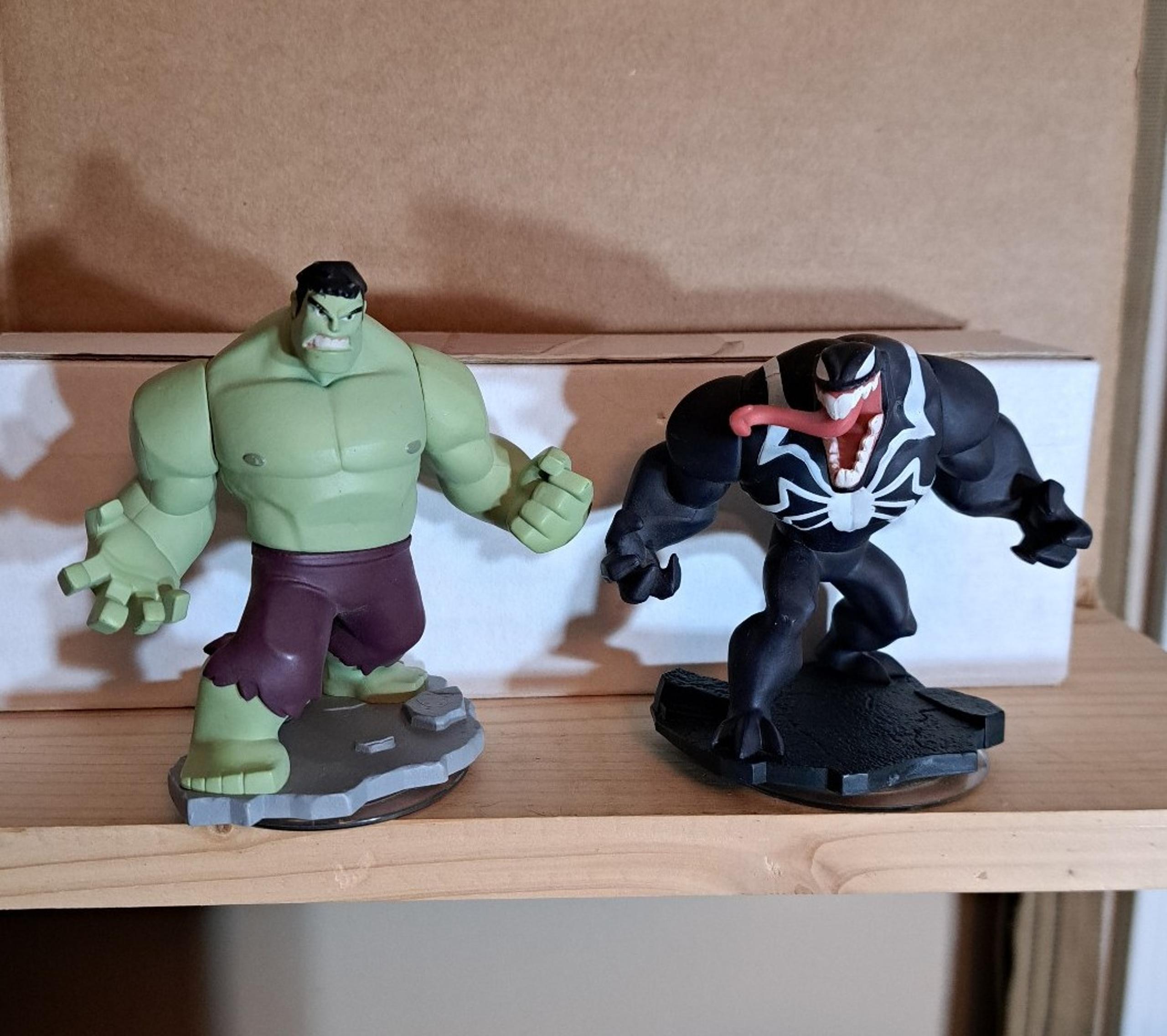 Disney Infinity 2.0 Marvel Out of Box Lot of 2 Venom & The Incredible Hulk