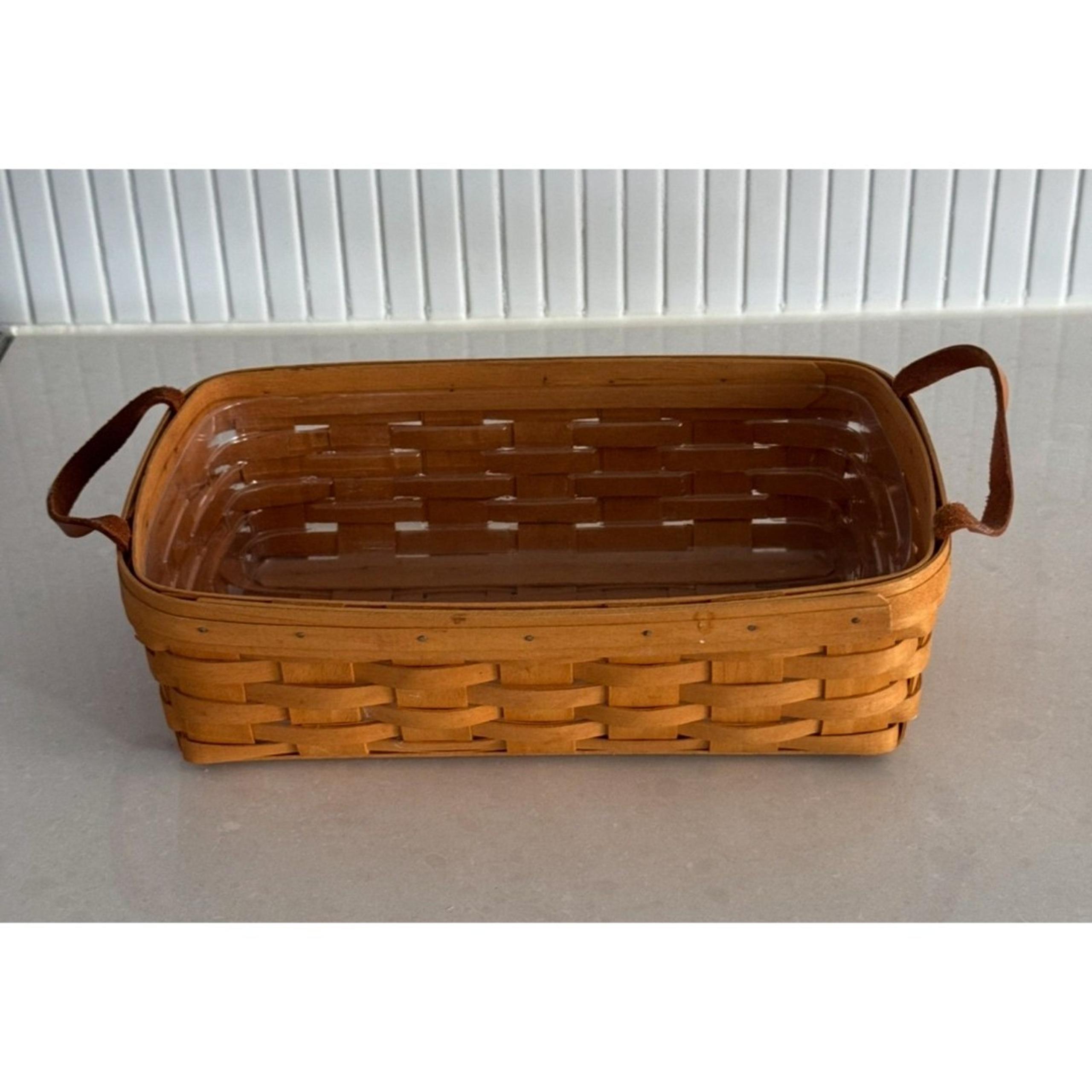 Longaberger Basket 1998 w/ Leather Handles and Liner. Made in USA