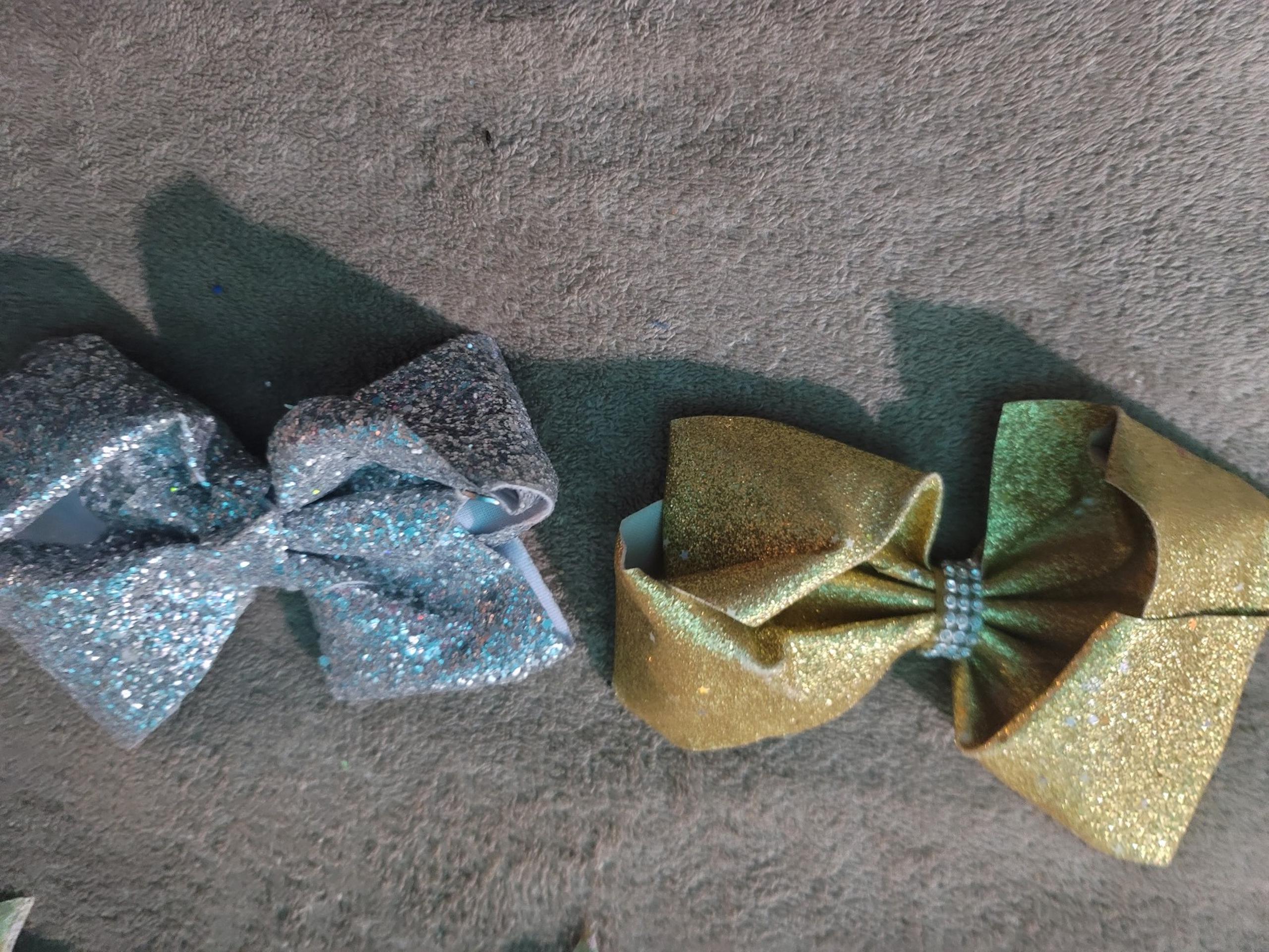 Hair bows