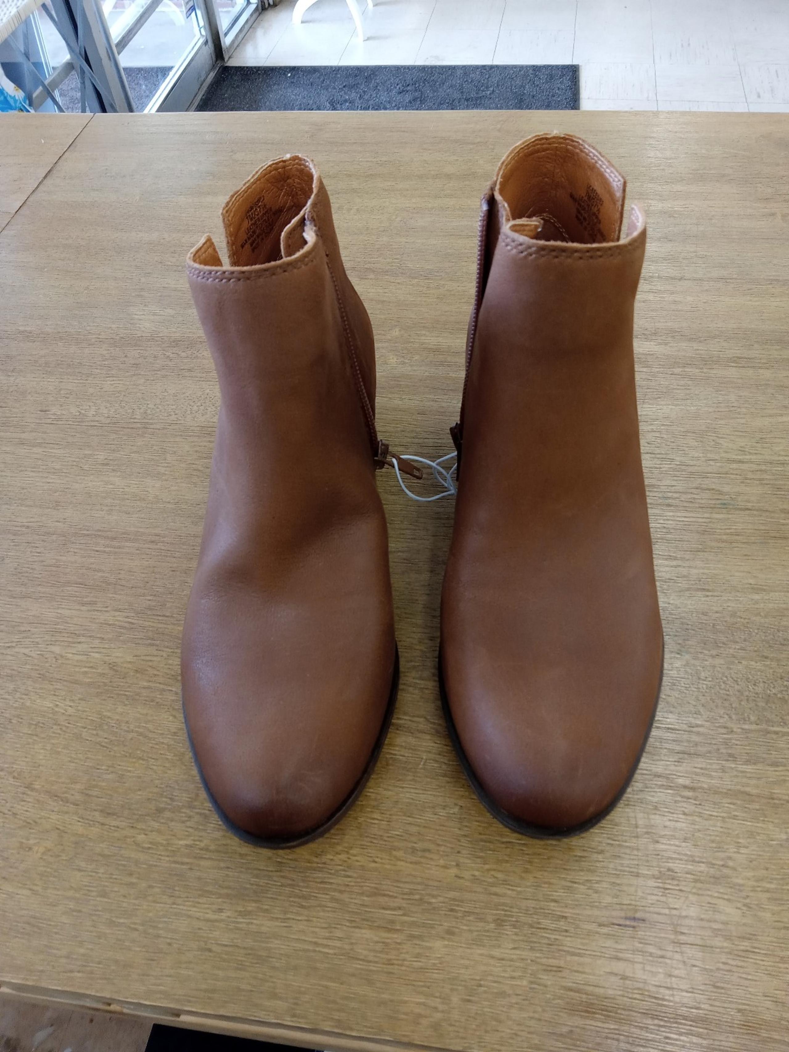 Lucky  brand Womens boots Size 7M