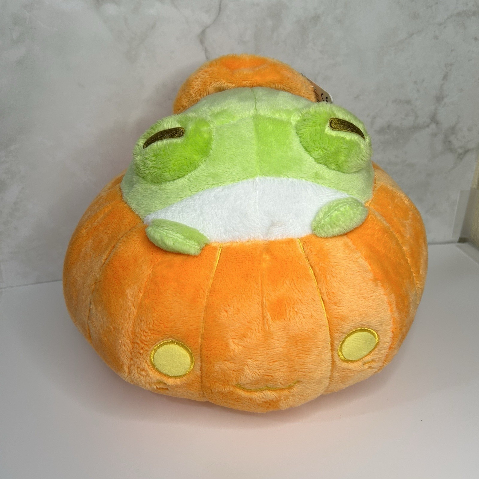 New With Tags Fluff Nest Pumpkin Bean Frog Plush Collectible Puff Pals