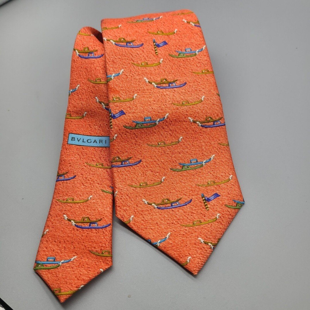 BVLGARI BULGARI Neck Tie. Venice Gondolas On Red Silk 7 Fold Made In Italy