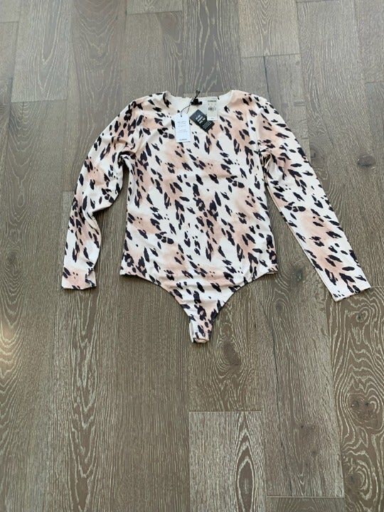 Express Body Contour animal print bodysuit