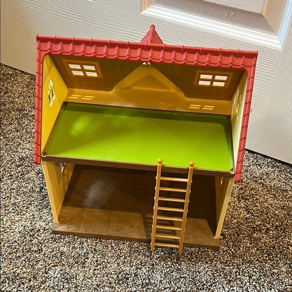 Sylvanian Families Calico Critters Cosy Cottage Starter Home