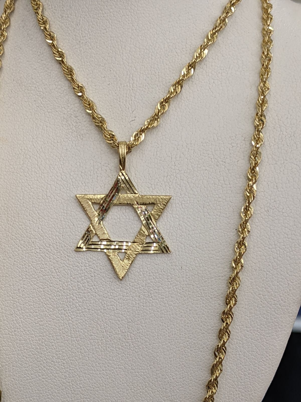 14kt Real Gold David Star Pendant
