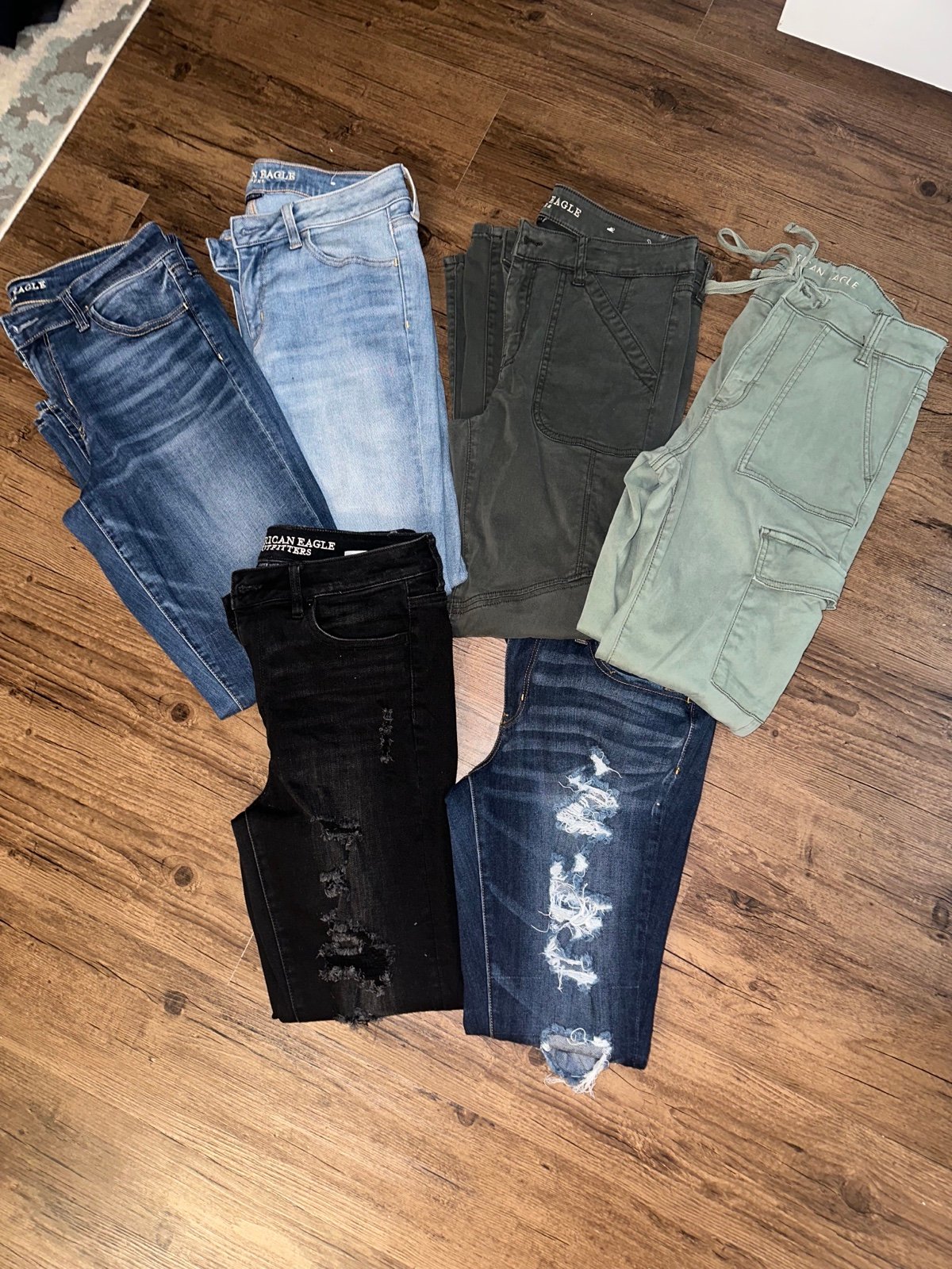 American Eagle Skinny Jeans
