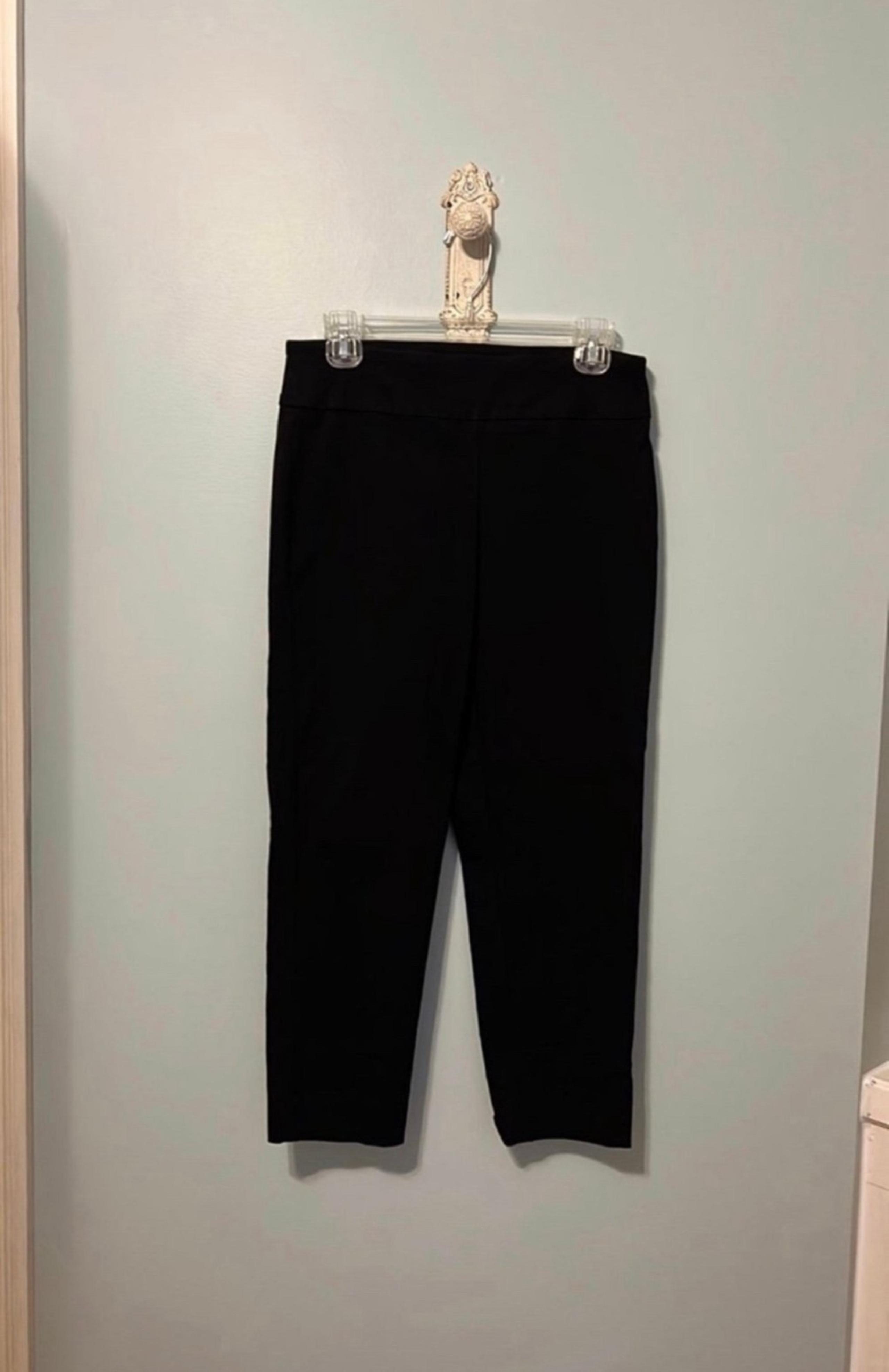 Crown & Ivy Cropped Pants