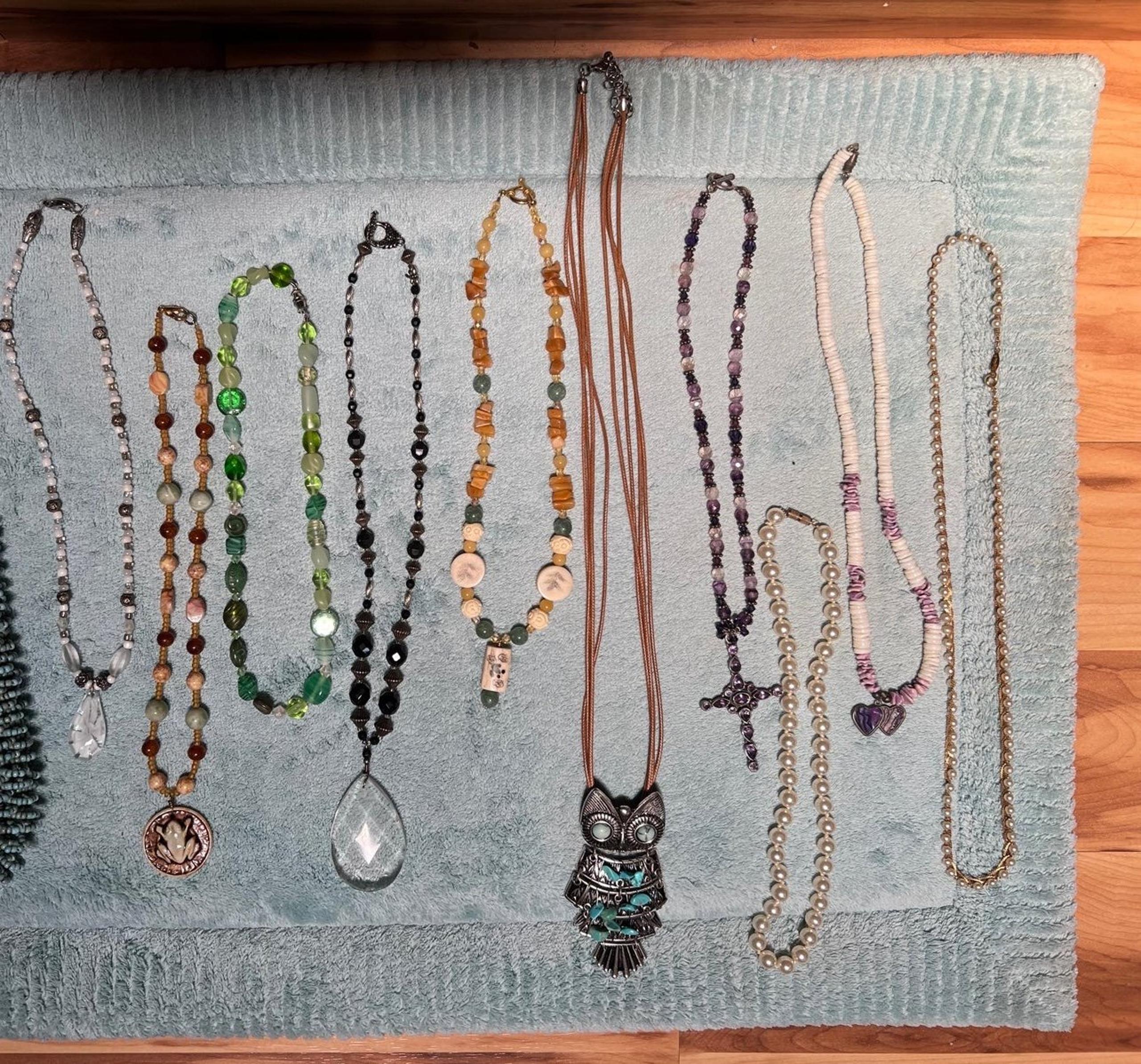 Jewelry Lot/women’s necklaces