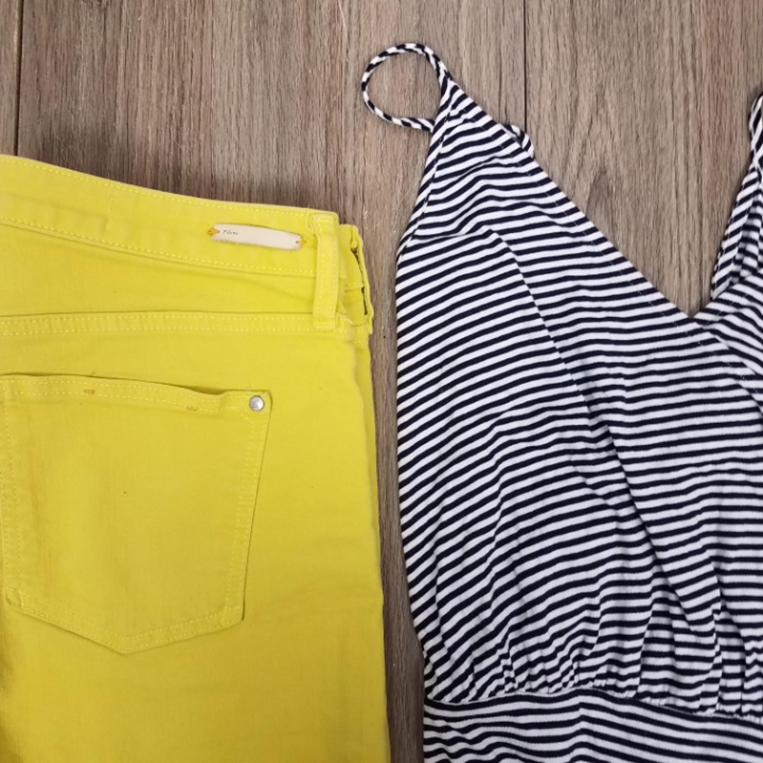 Anthropologie pilcro sz 30 yellow shorts