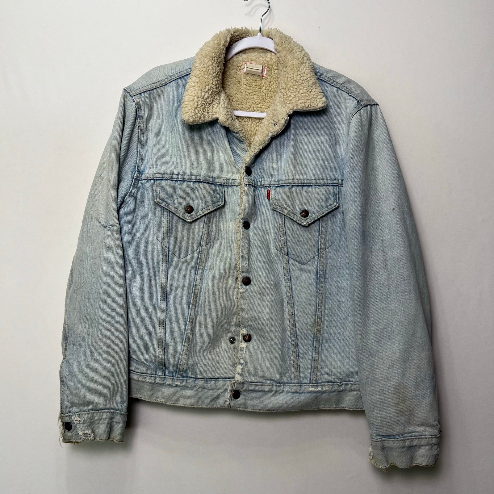 Vintage Made in USA Levi’s Sherpa Lined Trucker Denim Jean Jacket Men’s Size 42