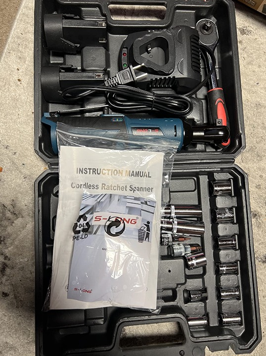 S-LONG Cordless Ratchet Wrench Set,