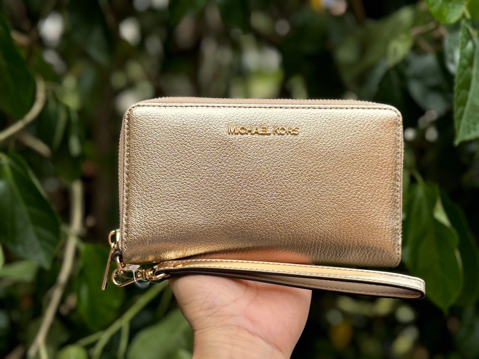 Michael Kors Jet Set Travel LG Phone Wallet Pale Gold