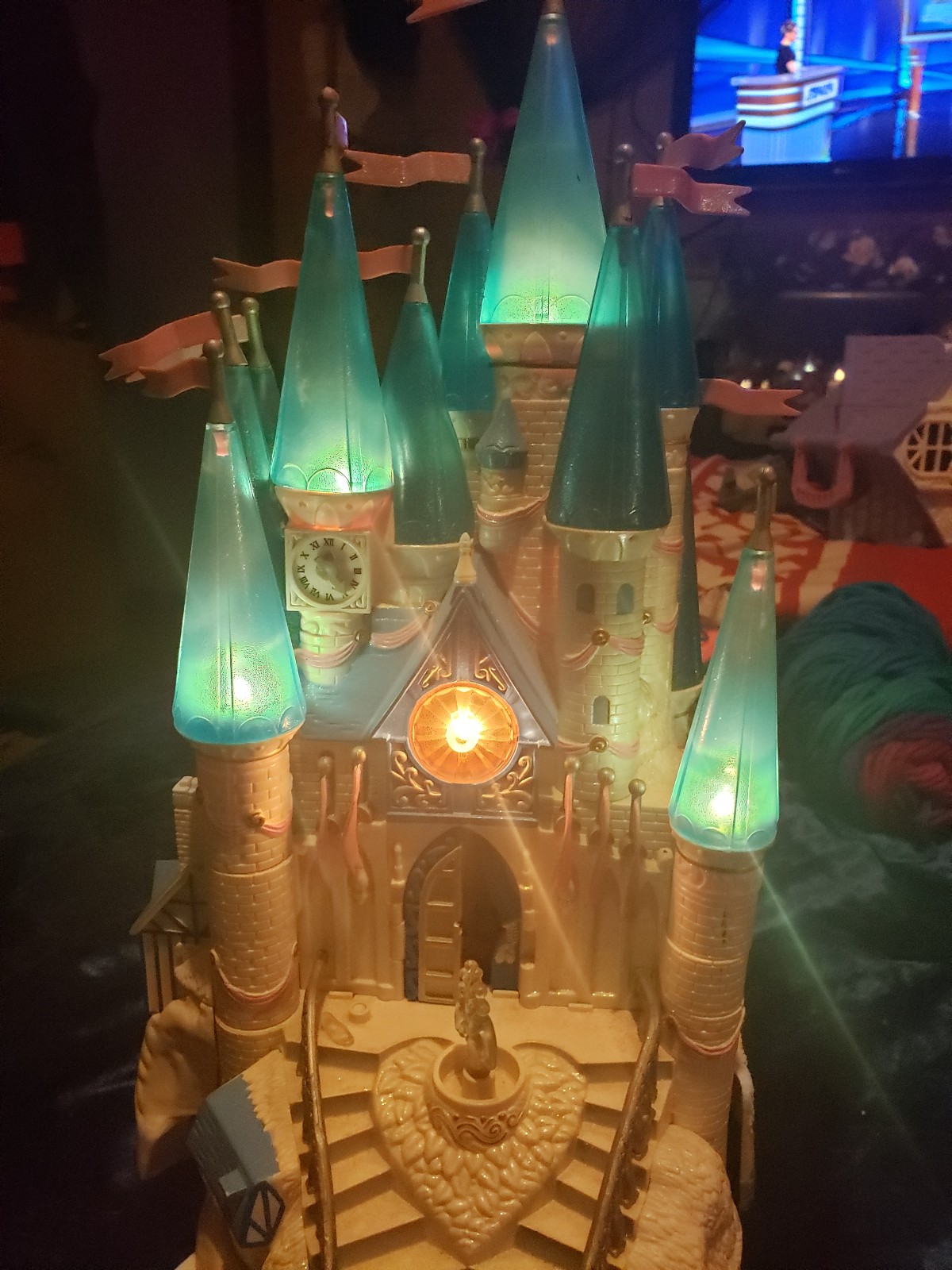 Polly pocket castle