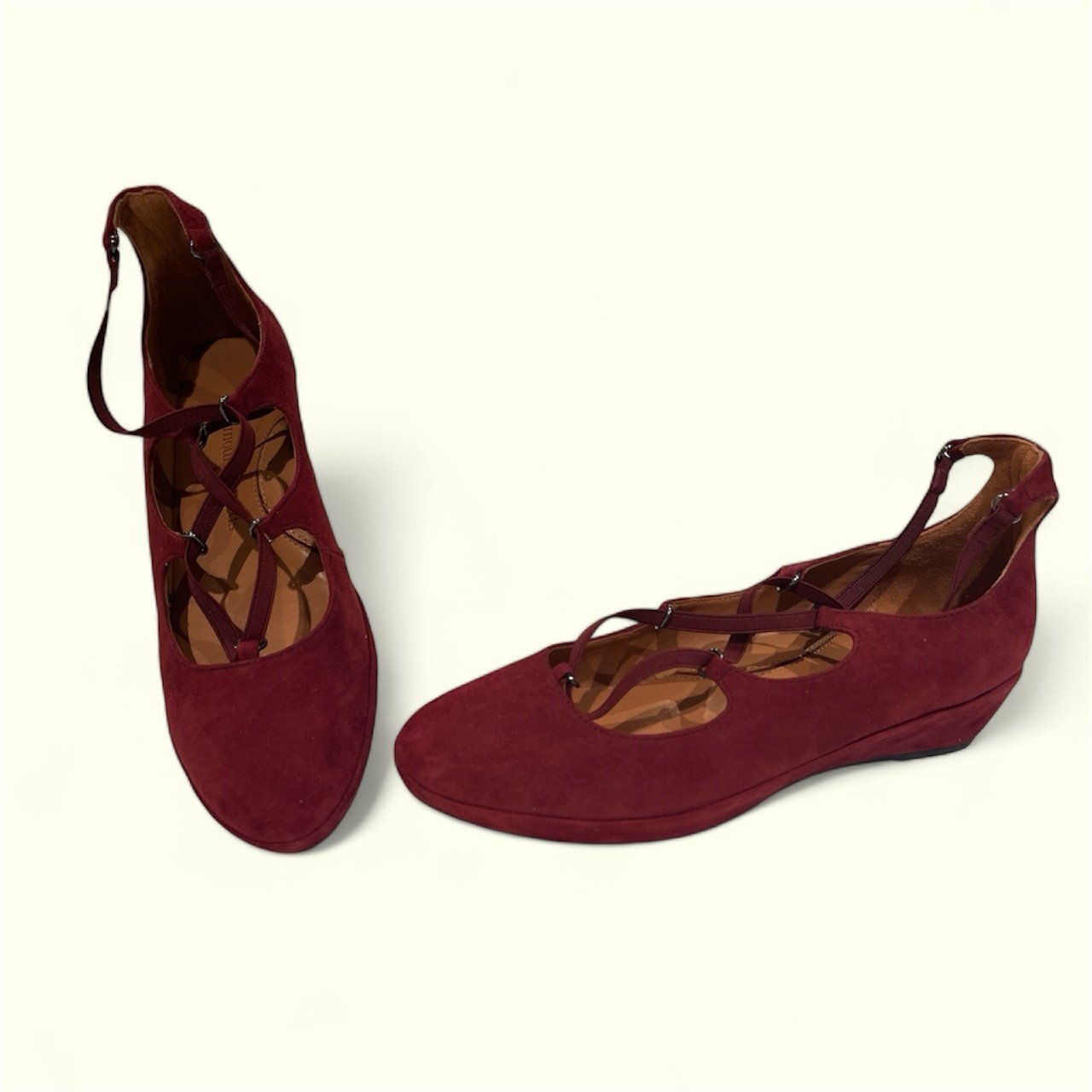 NEW L’Amour Des Pieds Women’s Benham Suede Shoes (9.5 M)
