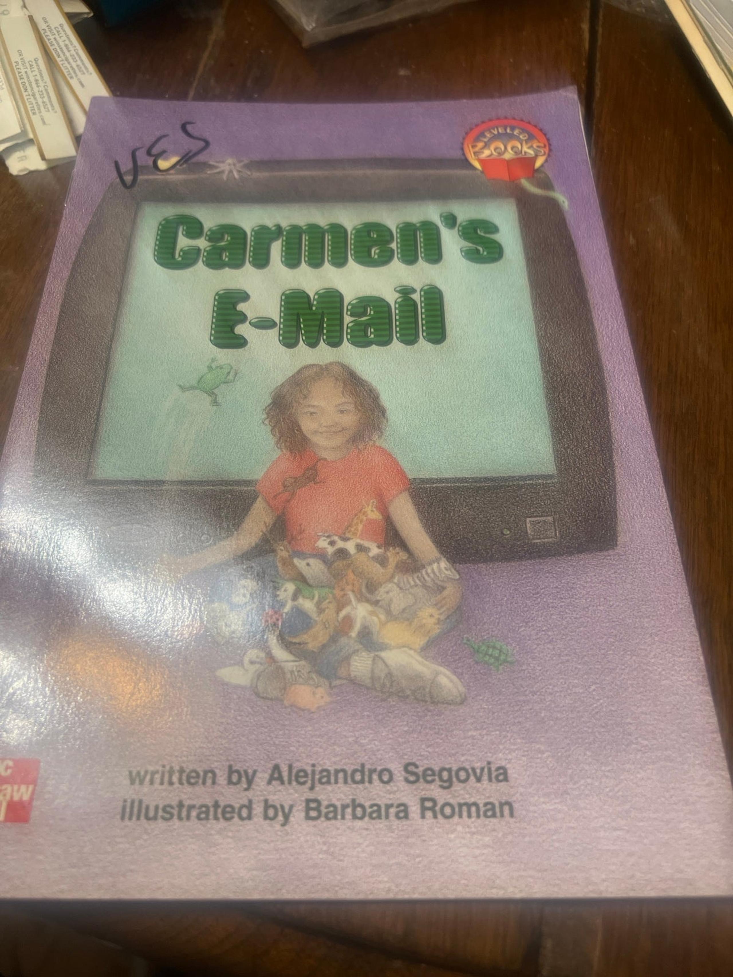 L Carmen's E-Mail Leveled Books [5]