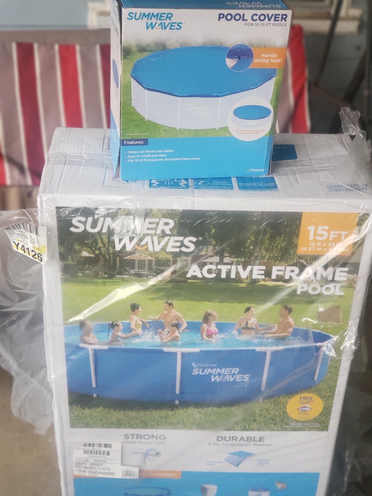 Pool with pool cover
