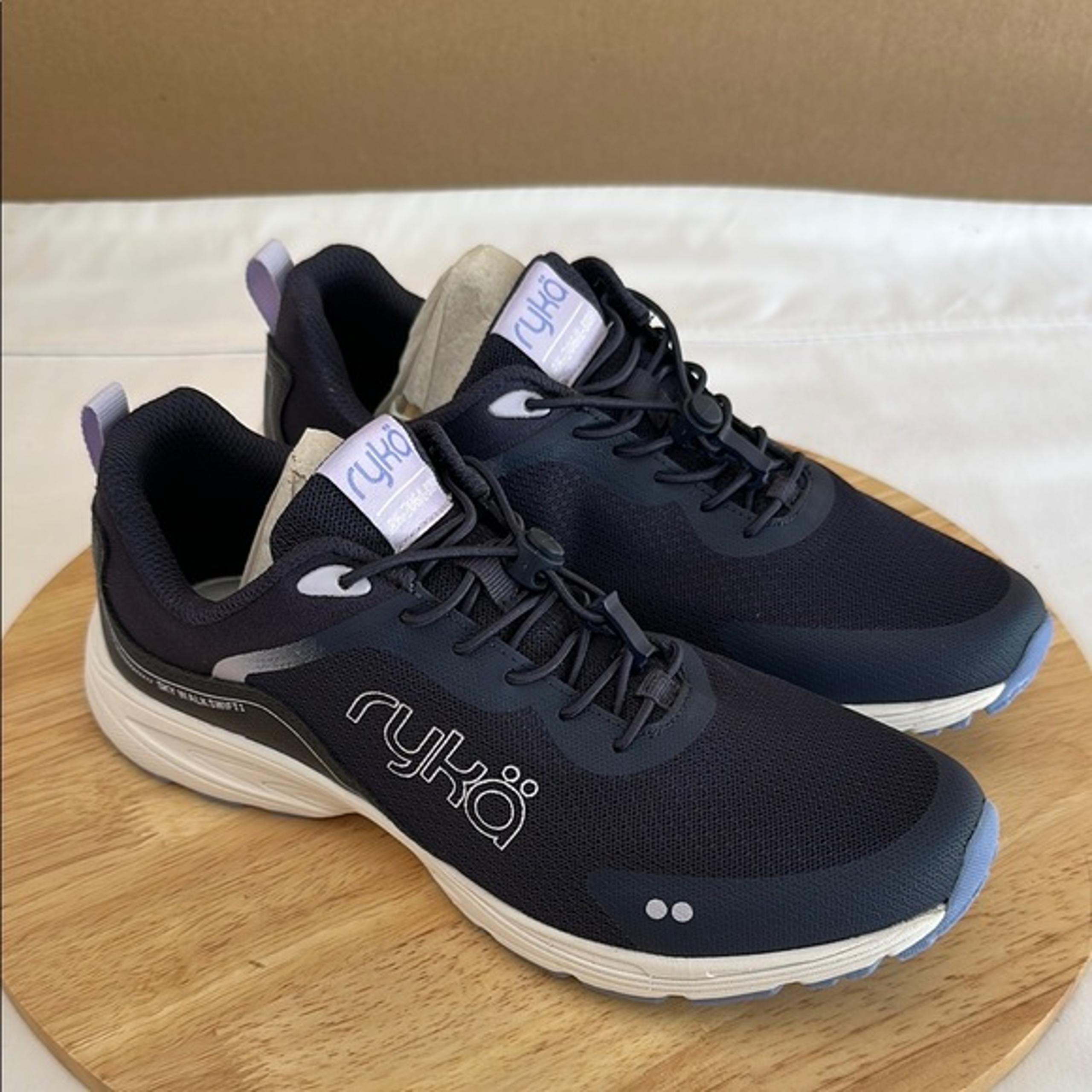 Ryka Memory Foam Bungee Walking Sneakers - Sky Walk Swift 7.5M a611232