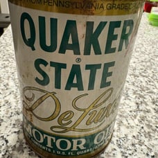Vintage Quaker State De Luxe Motor Oil 10W-40HD - 1 Quart Metal Can - FULL