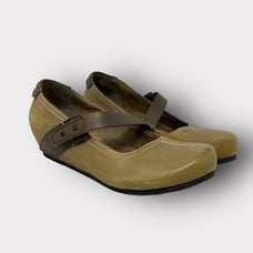 OTBT Women's Salem Leather Wedges