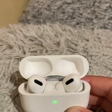 Apple AirPods Pro