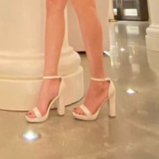 Guess High heels white shoes