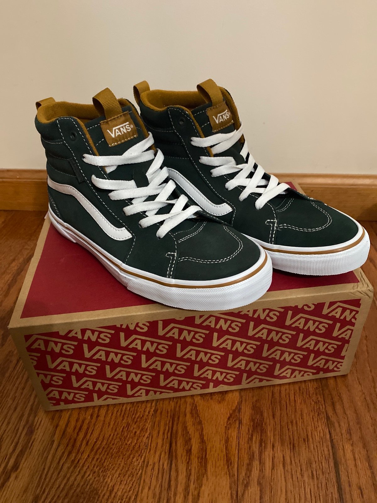 Vans Filmore Hi Vansguard Youth Shoes Size 6Y Forrest Green Sued/Tan/White NEW