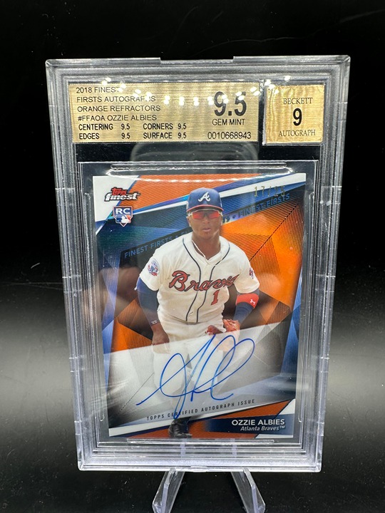 Ozzie Albies 2018 Topps Finest Orange Refractor #/25 Rookie RC Auto SP BGS 9.5