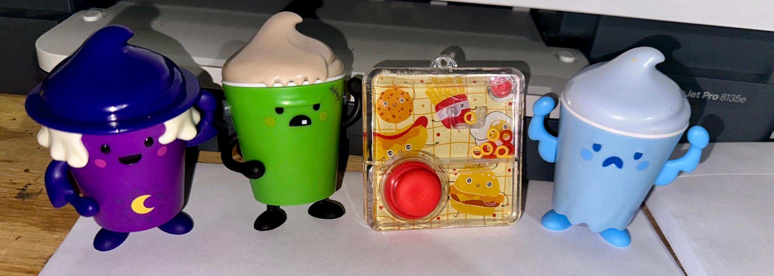 Toy lot FREE SHIP