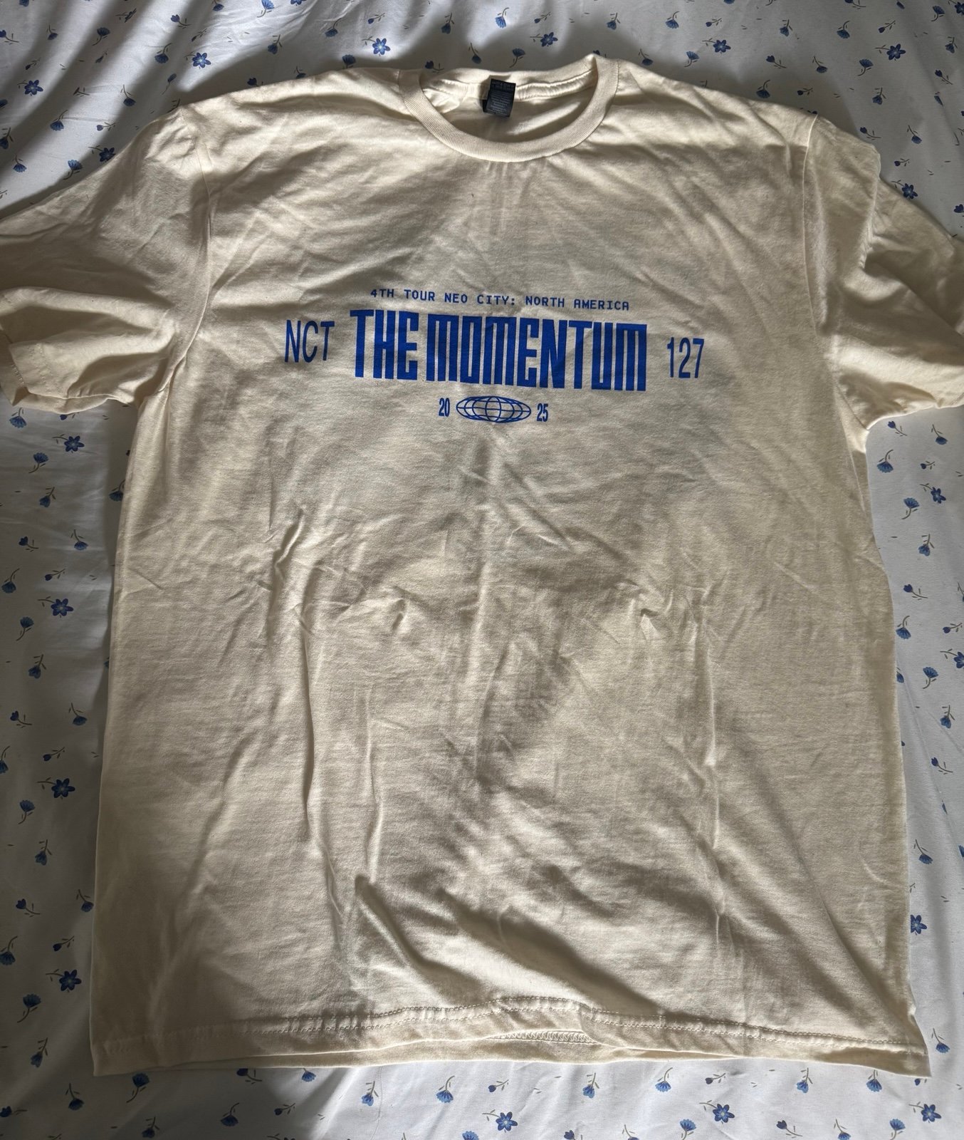 NCT 127 The Momentum tour Cream off white shirt (Large)