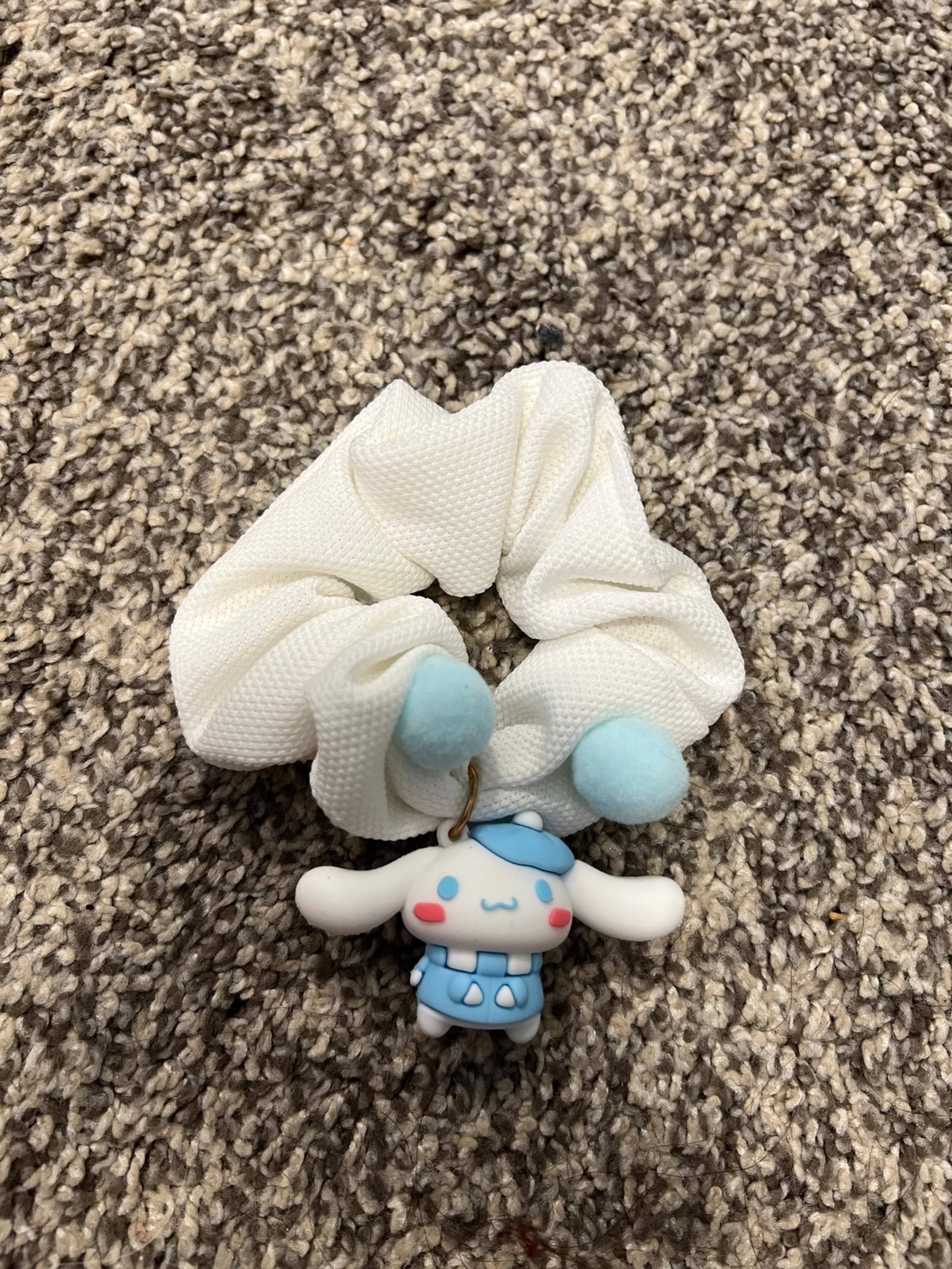Heavy Duty Sanrio Cinnamon Roll Scrunchie Bracelet Hair Tie Wrist Accessory 3d