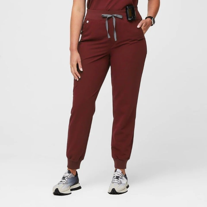 Figs High Waisted Zamora™ Jogger Scrub Pants 2.0 (Burgundy)