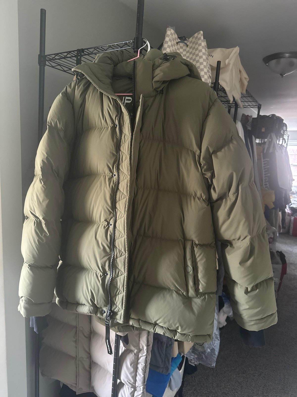 Aritzia Oversized Puffer Coats & Jackets for Women | Mercari Aritzia Oversized Puffer Coats & Jackets for Women | Mercari
