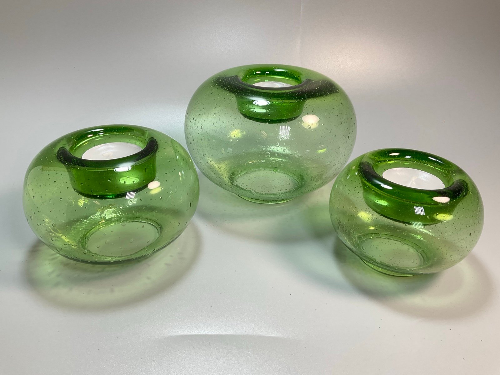 3 Southern Living Southport Globe green Hand blown glass candleholders Poland
