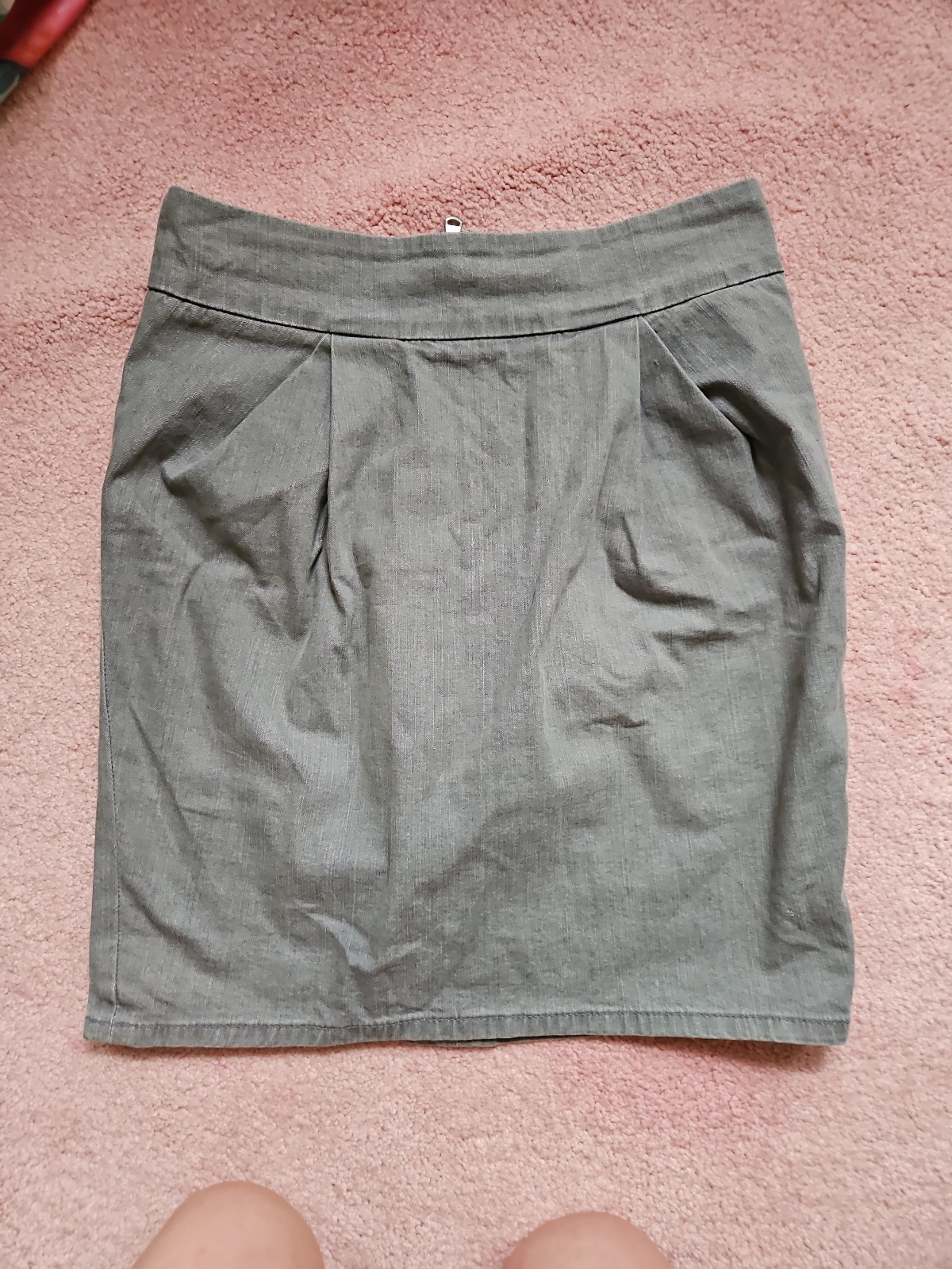 Gray Marc by Marc Jacobs Size 2 Pencil Skirt