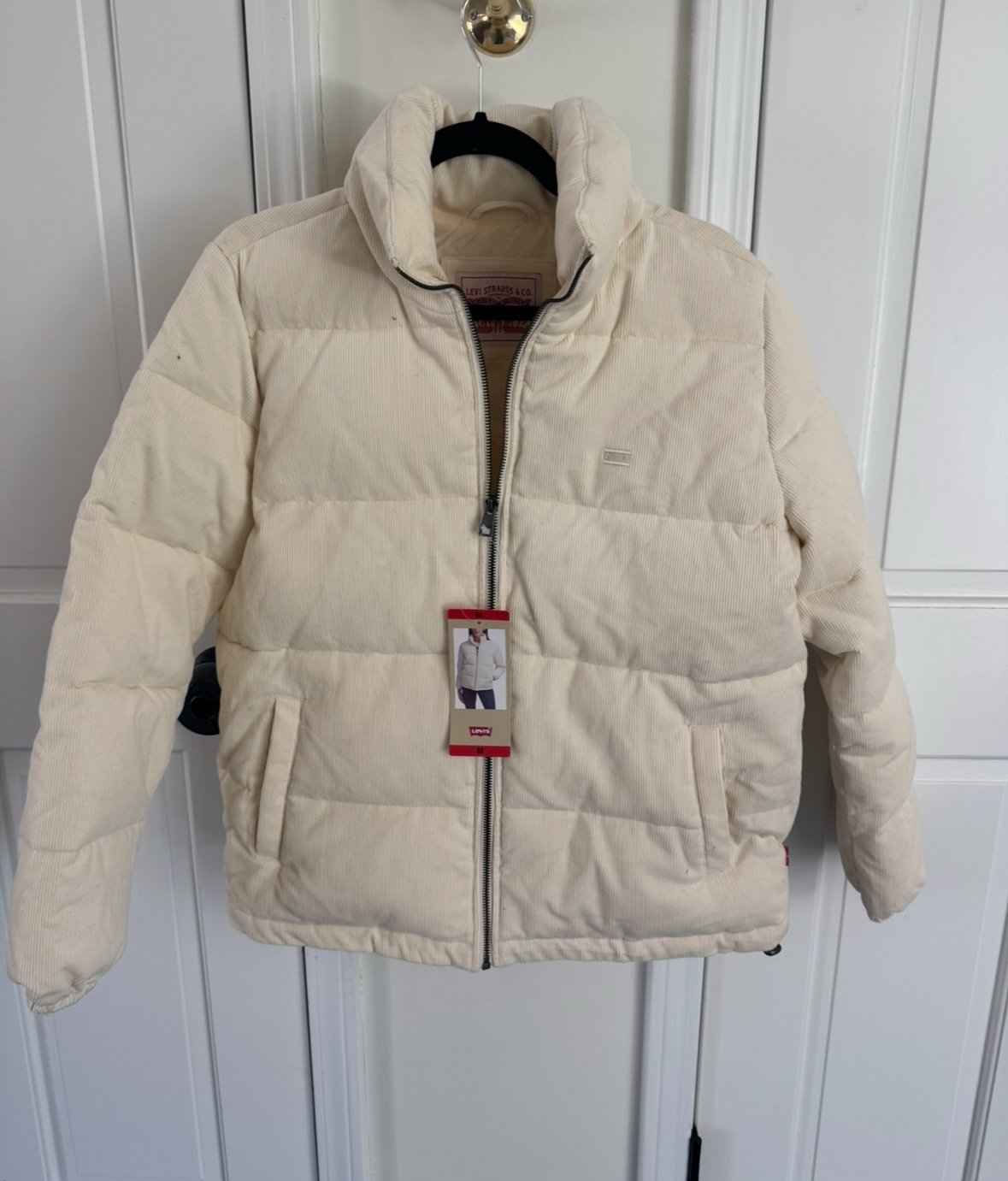 NWT Levi’s corduroy jacket size M