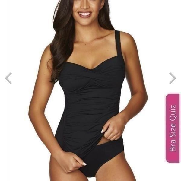 Sea Level Essentials Twist Front multi fit Singlet Top - Black Size 10