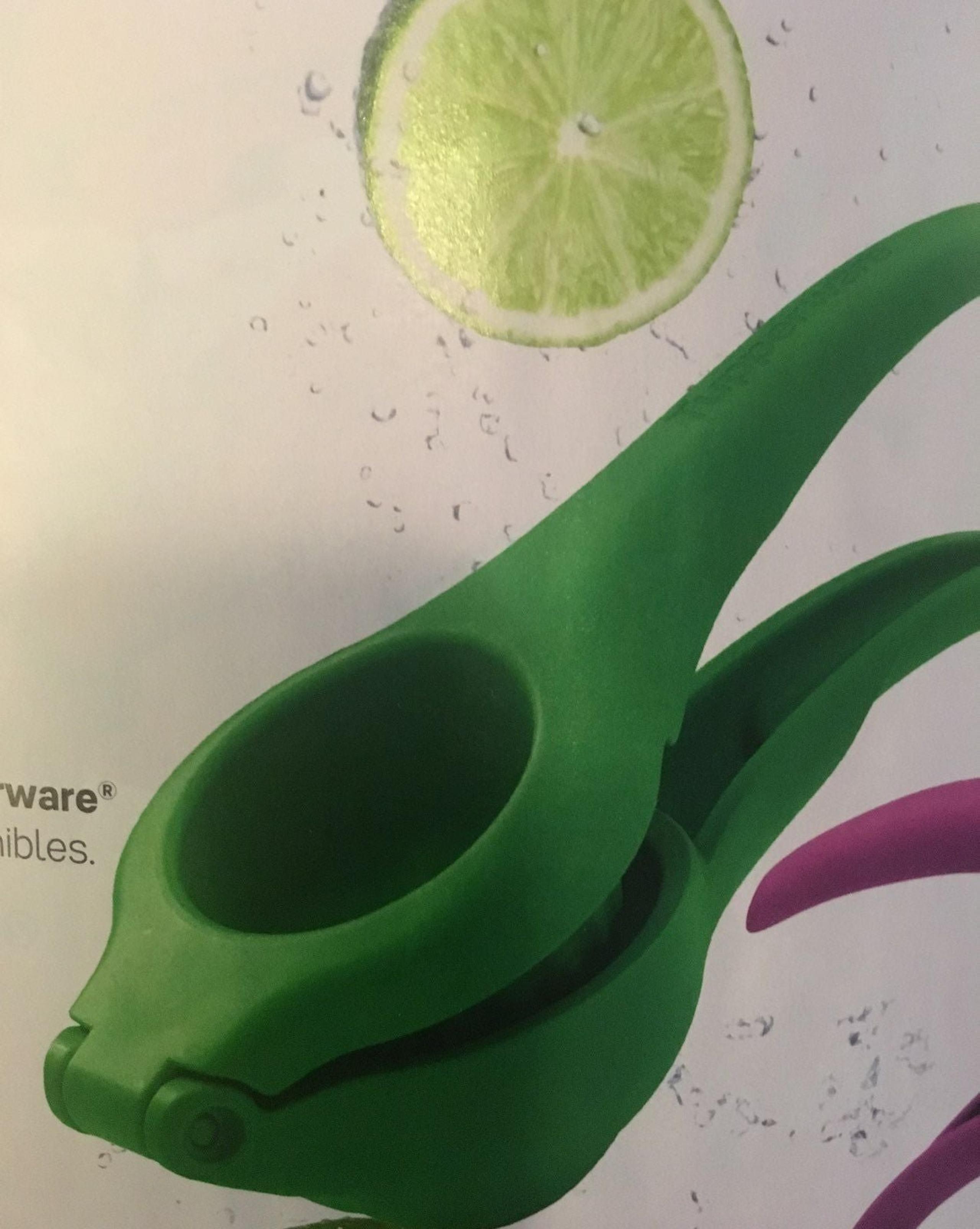 Tupperware ZEST’N  PRESS GADGET