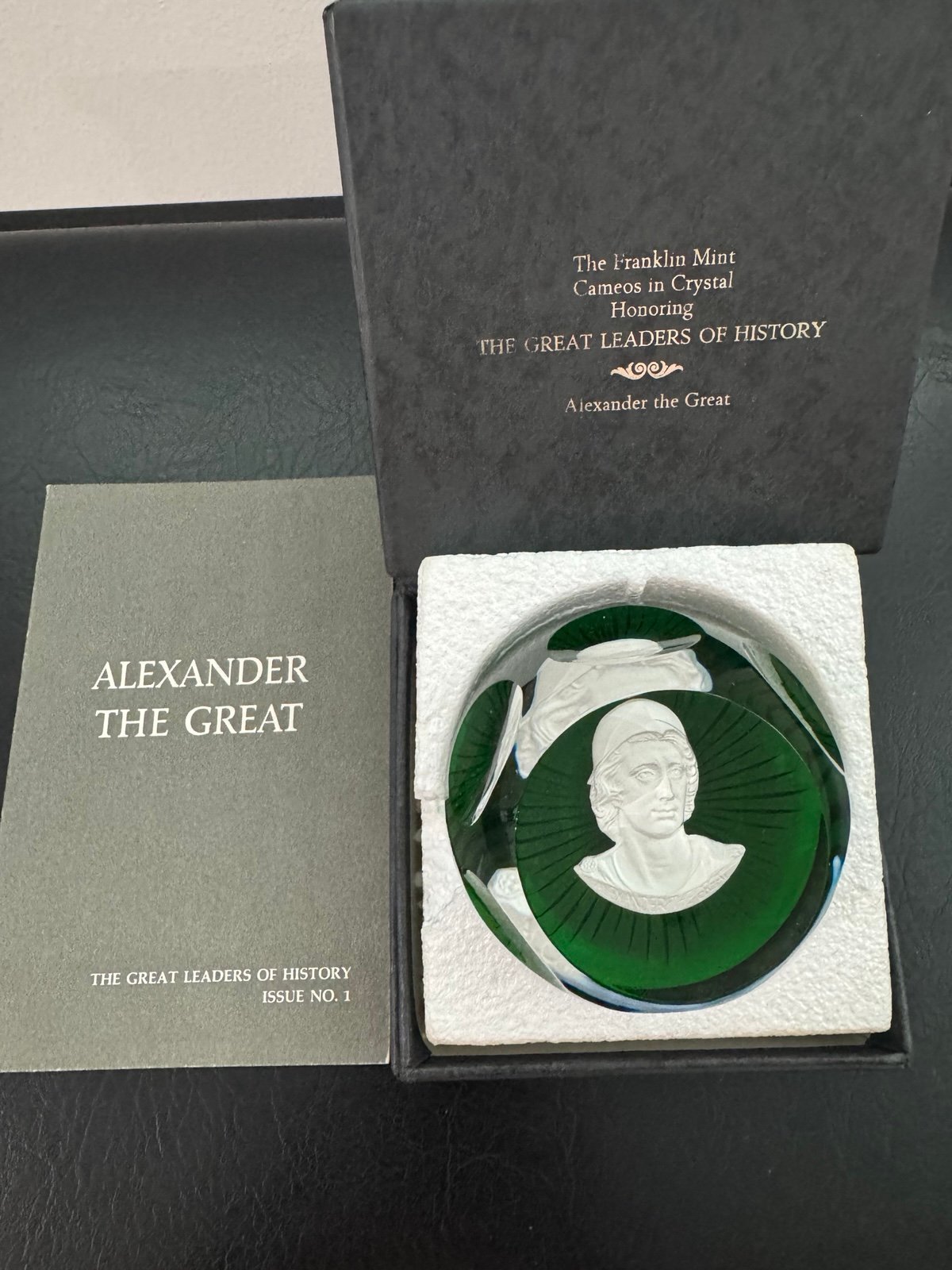 Baccarat Crystal Franklin Mint Paperweight Cameo Alexander the Great