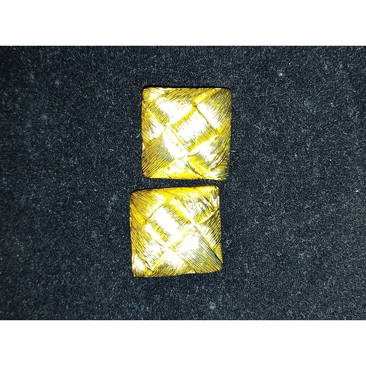 Vintage Pierced Earrings 1980s Retro Gold-tone Square Quilted Pattern