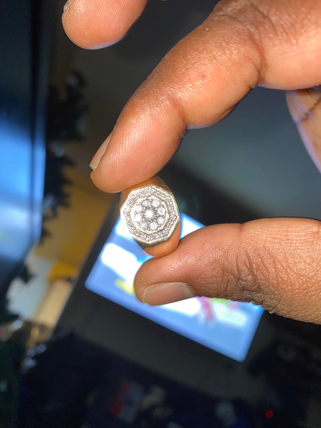 Diamond ring