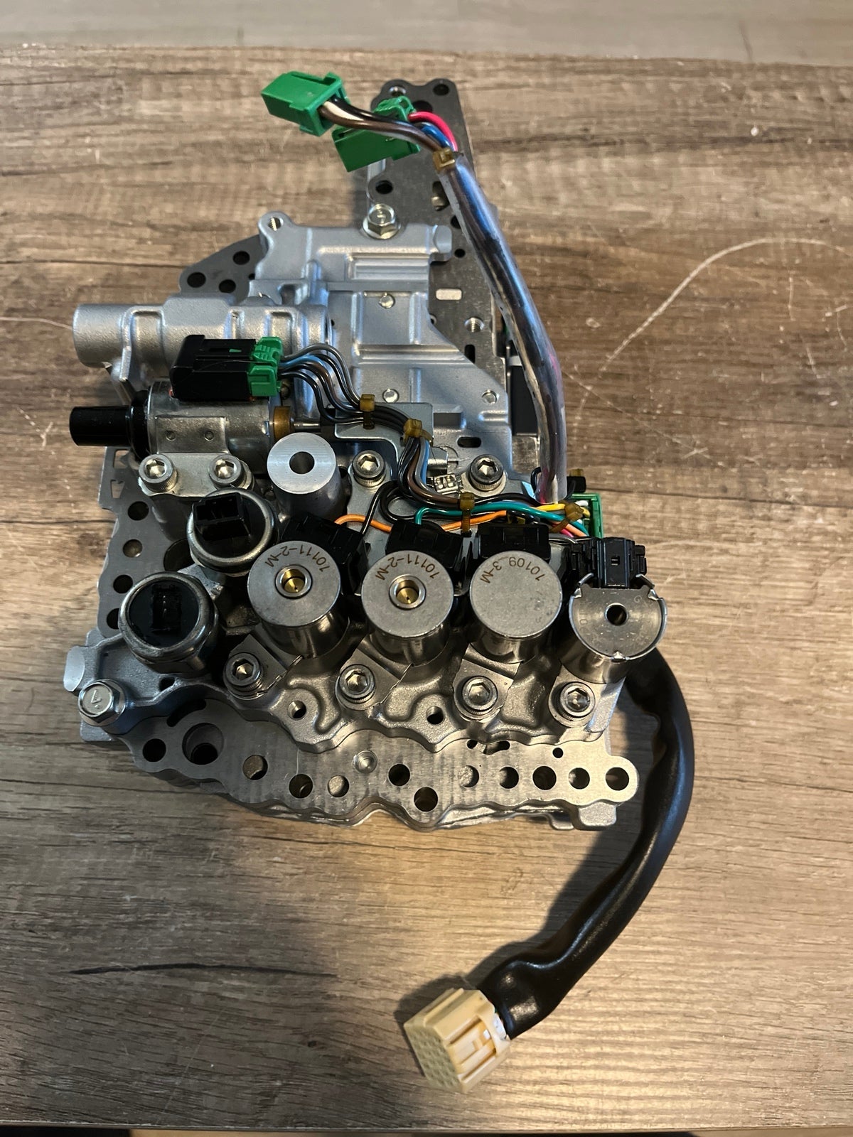 For parts OEM Valve Body Transmission JF011E RE0F10A F1CJA CVT Two Pressure Sens