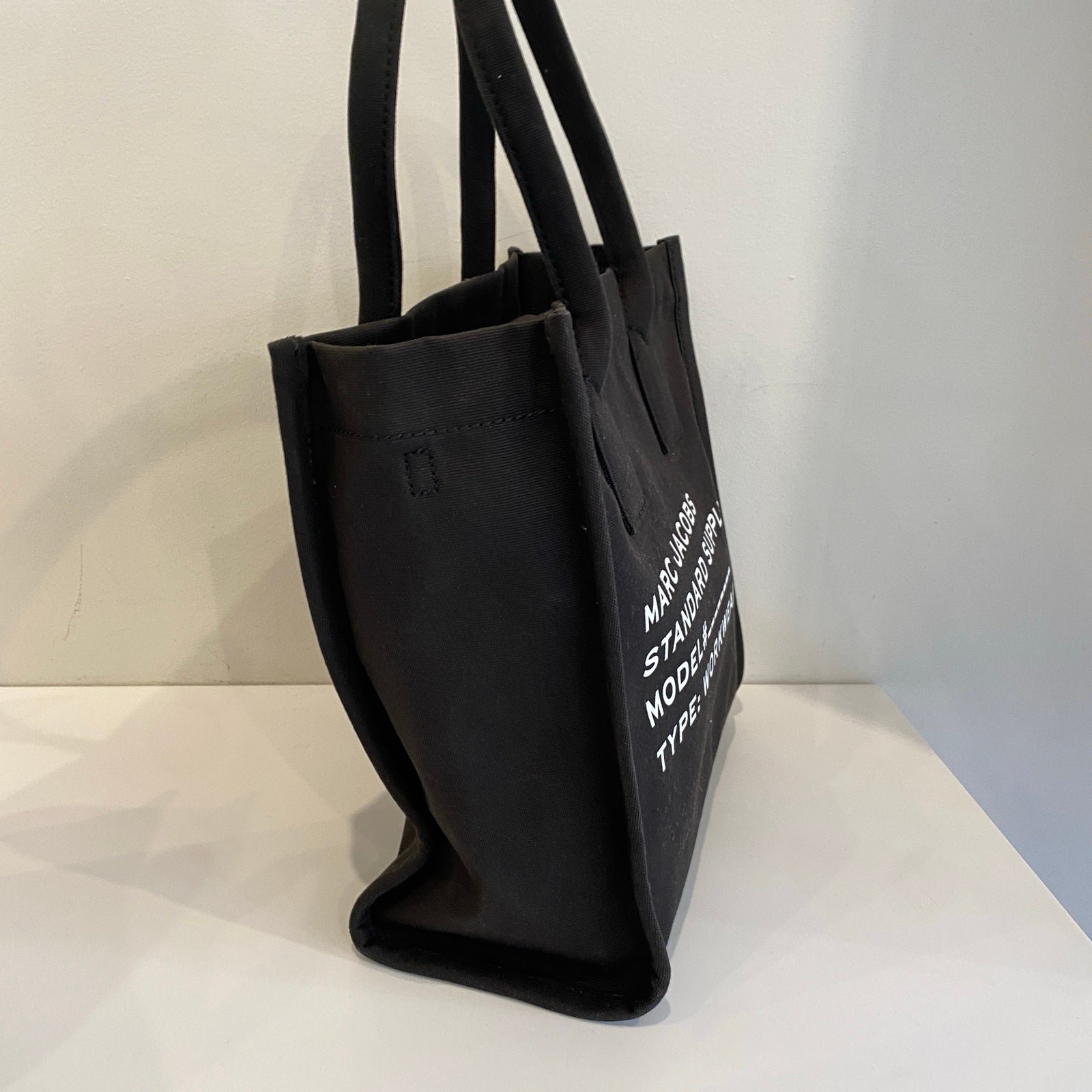 NWT MARC JACOBS 4S4HTT001H02 Large Canvas Tote Bag