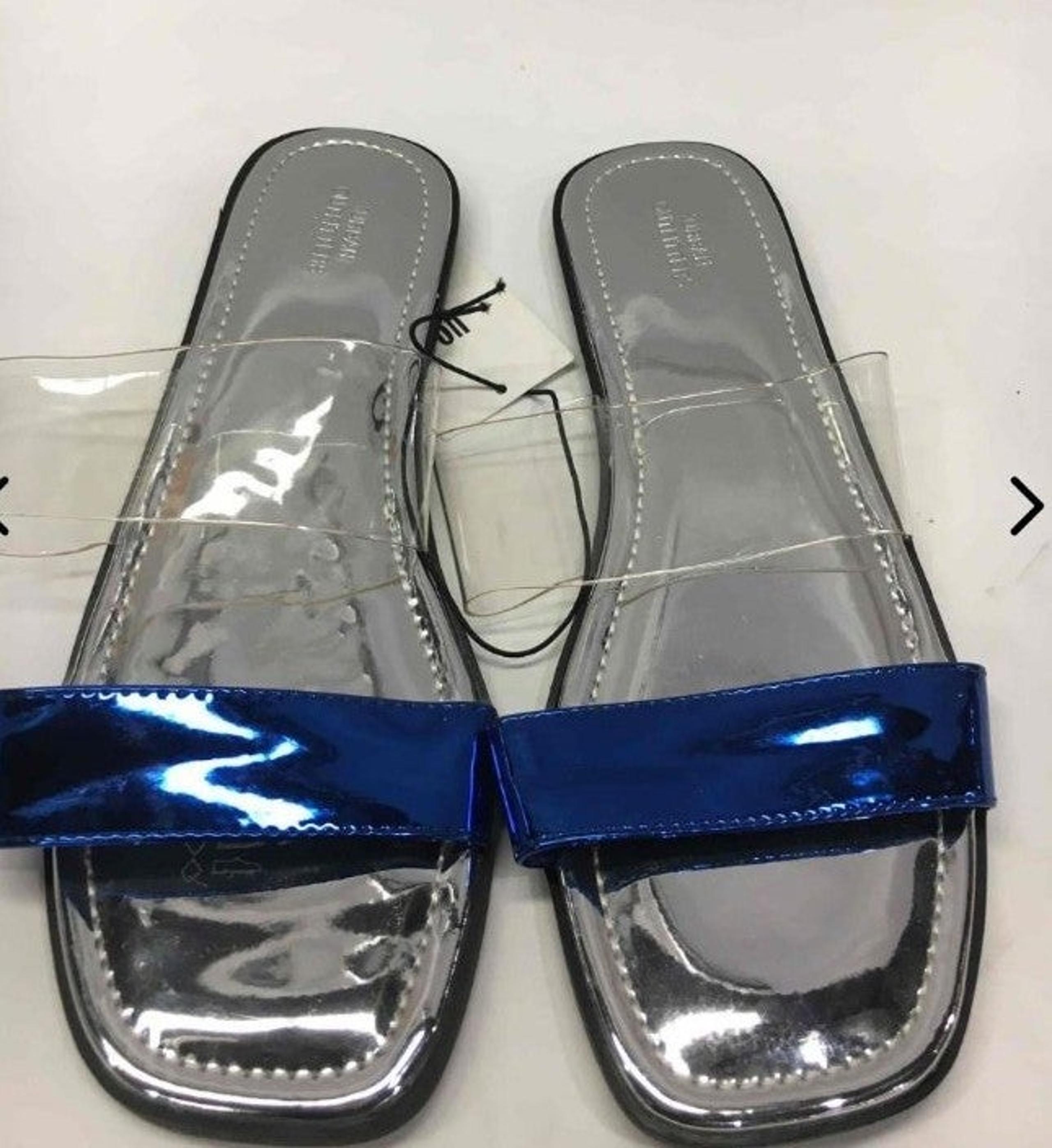 NWT URBAN OUTFITTERS Women's SANDALS Blue Silver 8