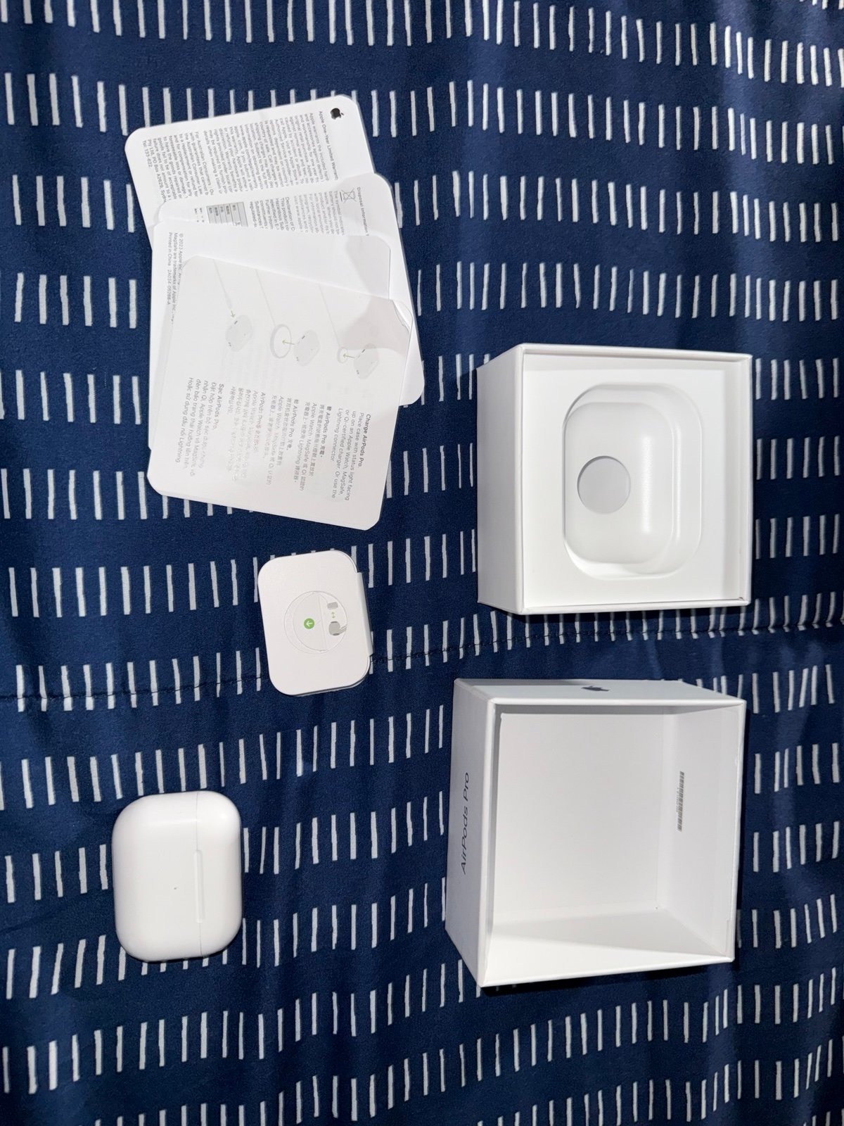 Apple AirPods 2nd Generation