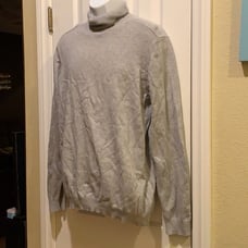 Guess mens turtle neck size Xl