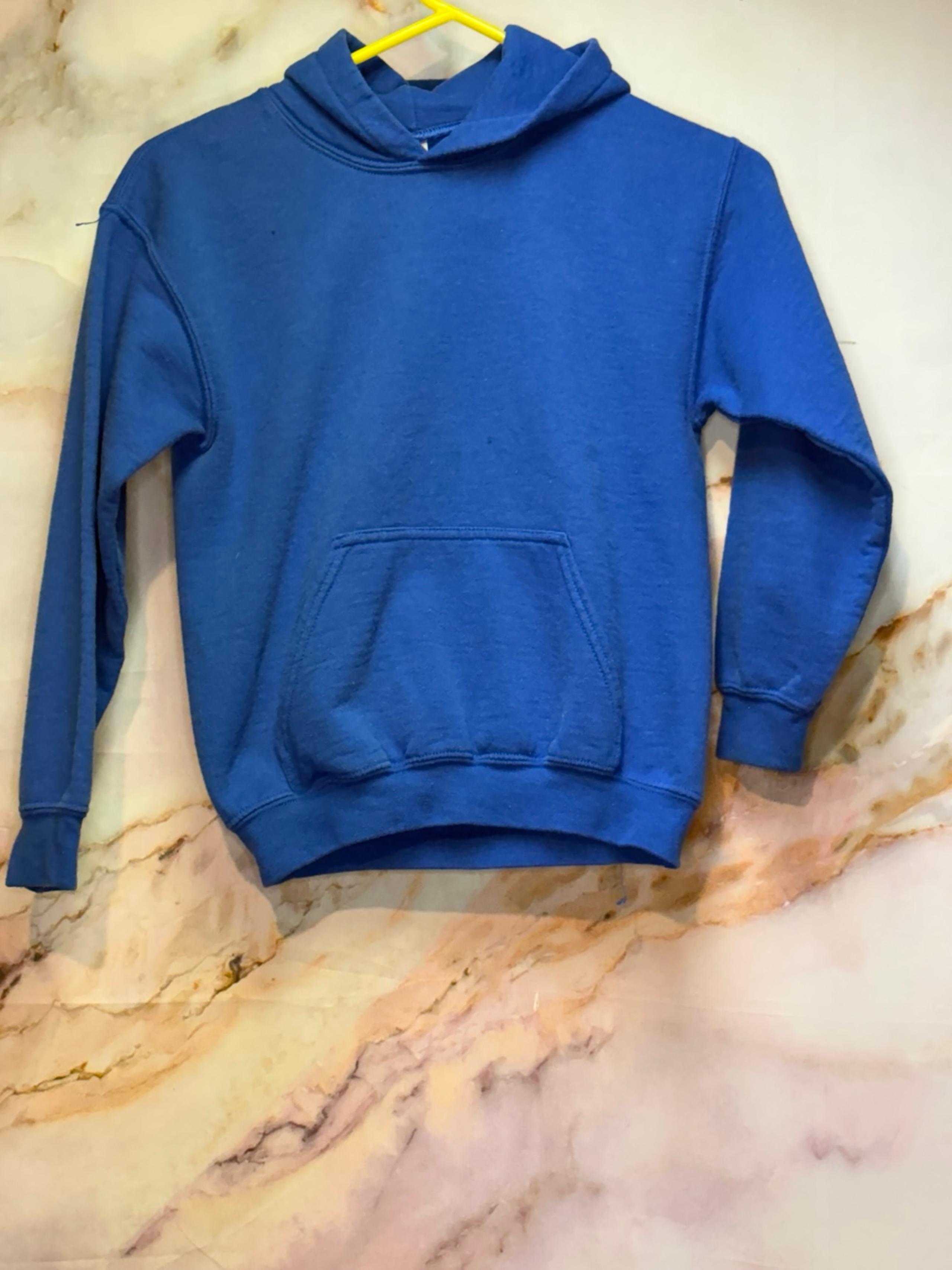 Gildan Blue Crewneck Sweatshirt Comfortable Cotton Blend