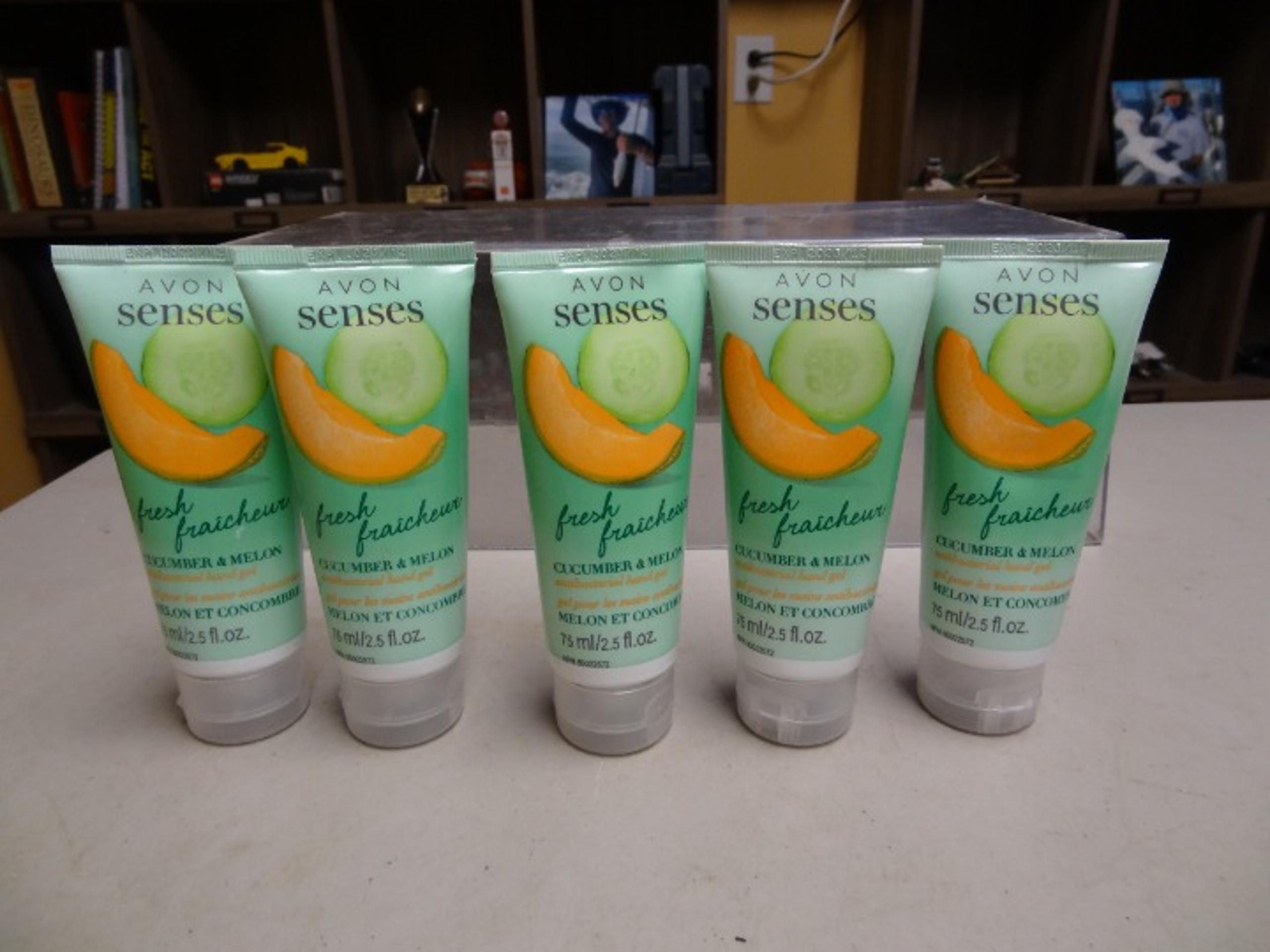 (5) AVON SENSES FRESH CUCUMBER & MELON ANTIBACTERIAL HAND GEL 2.5 oz NEW